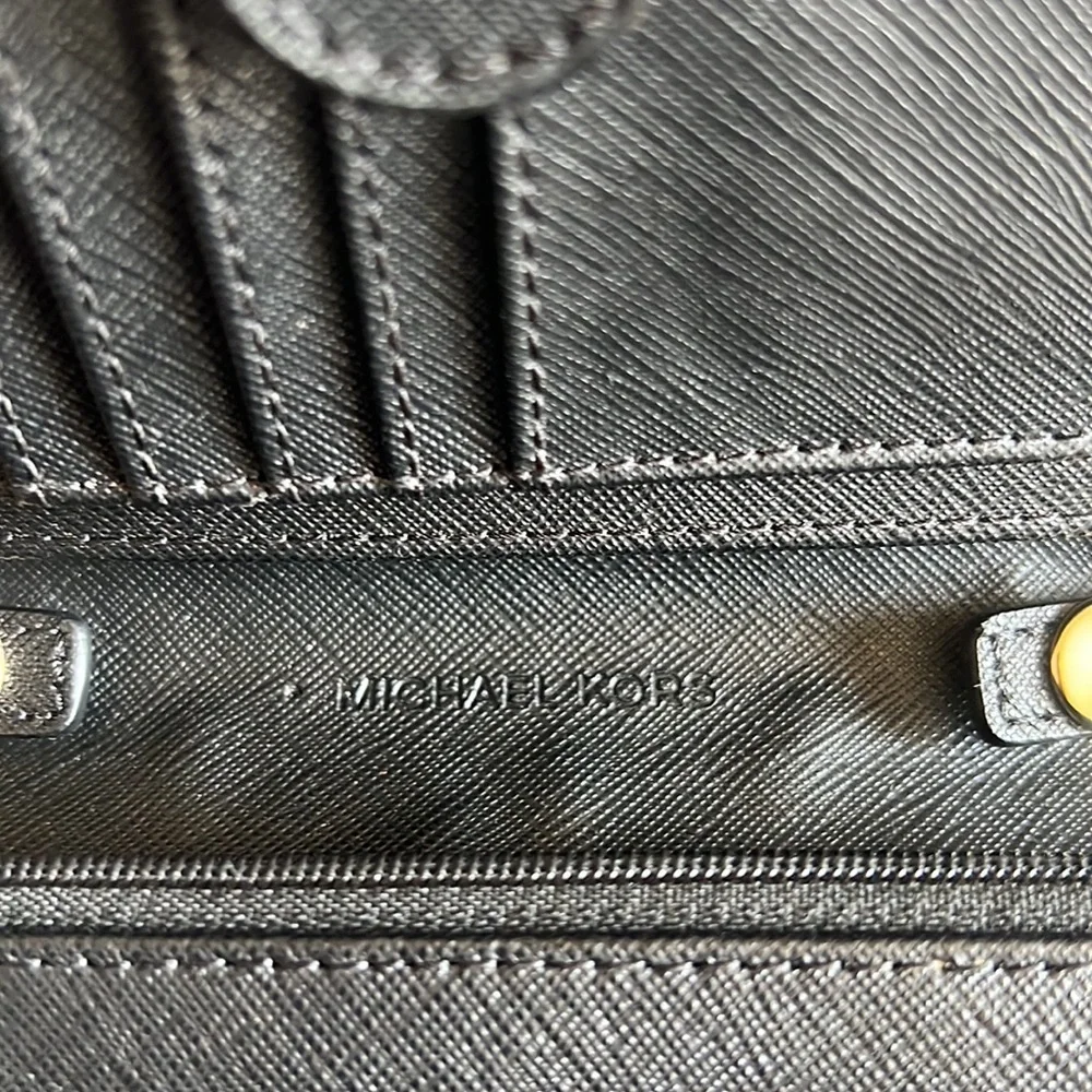 Michael Kors Crossbody Black Purse - Picture 10 of 16